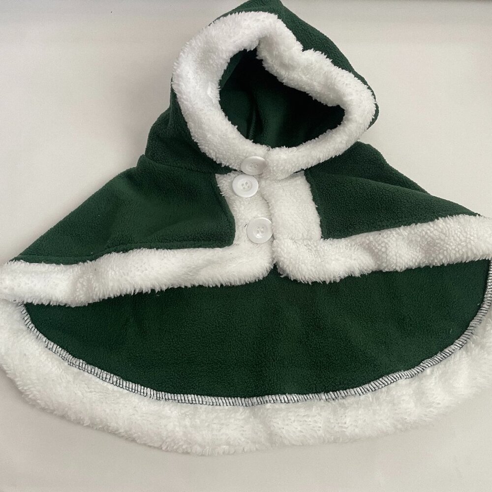Green Pet Holiday Hooded Cape